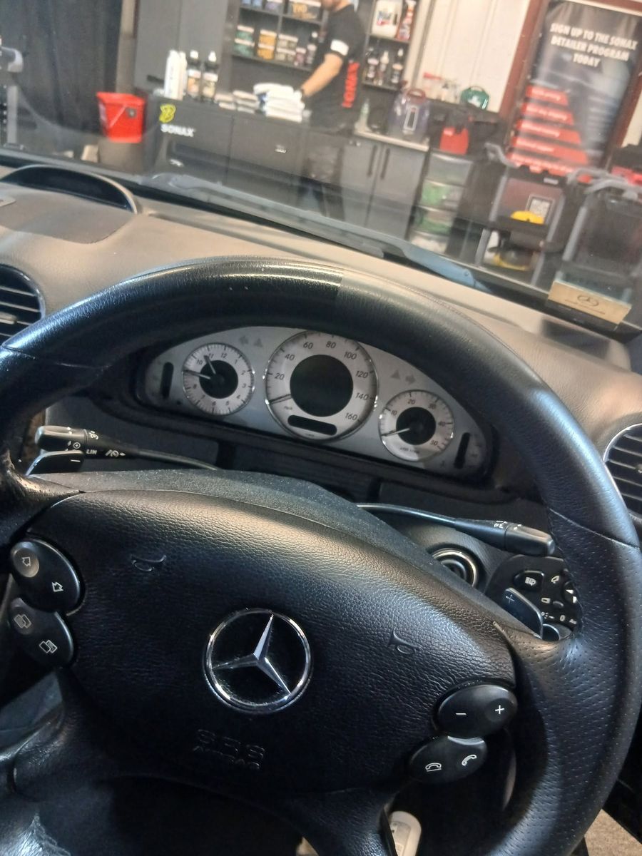 Mercedes leather steering wheel, half cleaned and conditioned